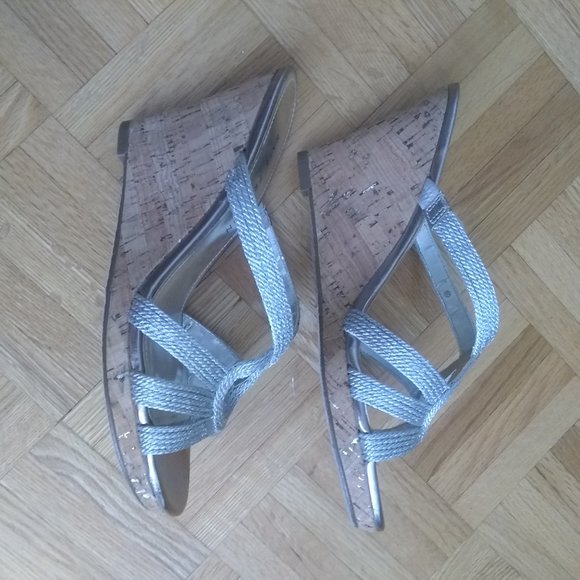 Silver wedge sandals - Picture 2 of 2
